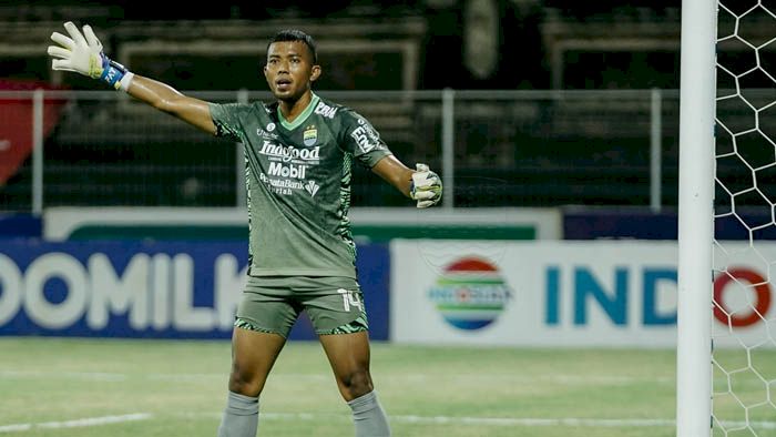 Teja Masuk Best XI Edisi Februari 2022, Samsul Arif Ungguli David da Silva